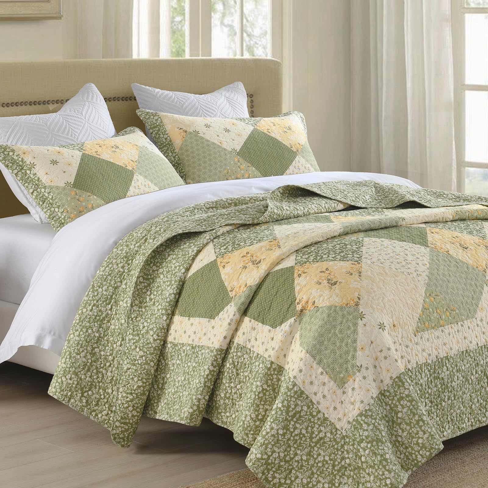 Finlonte Floral 102'X120' Oversized Queen Size Bedspread, 100% Cotton Quilted Bedspread Coverlet Reversible Bedding Set, Light